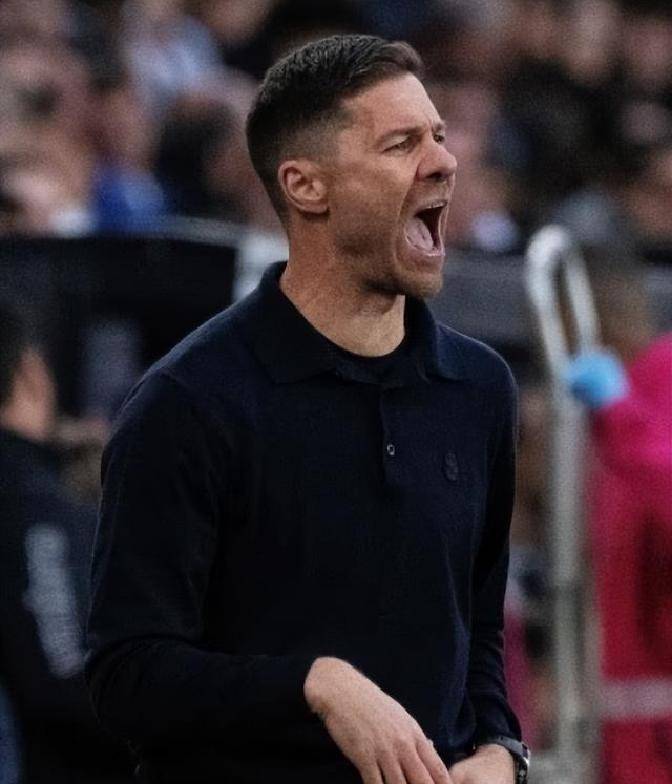 开云官网 -关于欧联转会期再迎强敌，拉齐奥主帅复盘，主帅态度：质疑声仍在，球队文化再被提及的信息